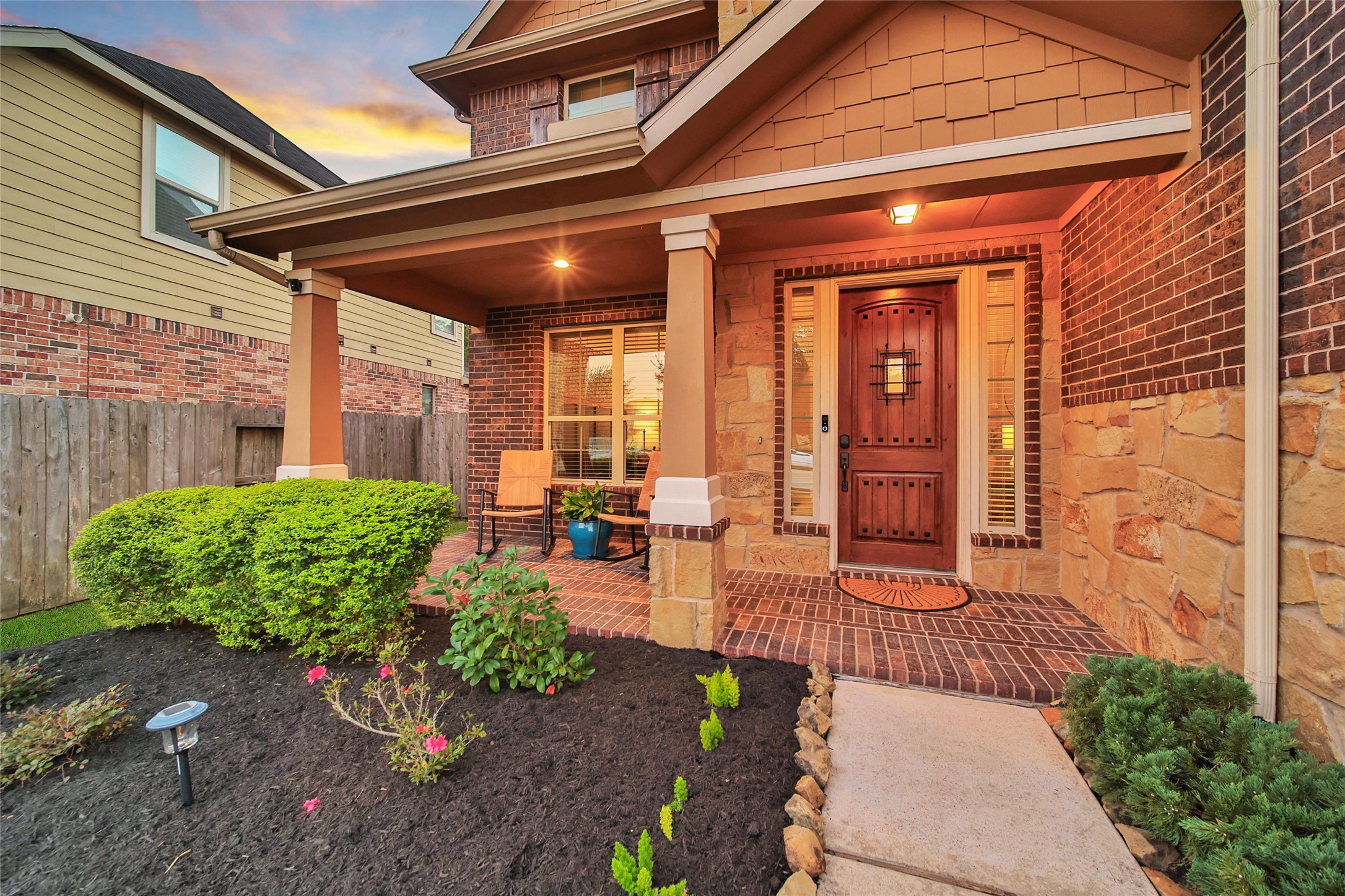 2643 Cedar Path Lane Conroe, TX 77385 - Photo 2 of 44