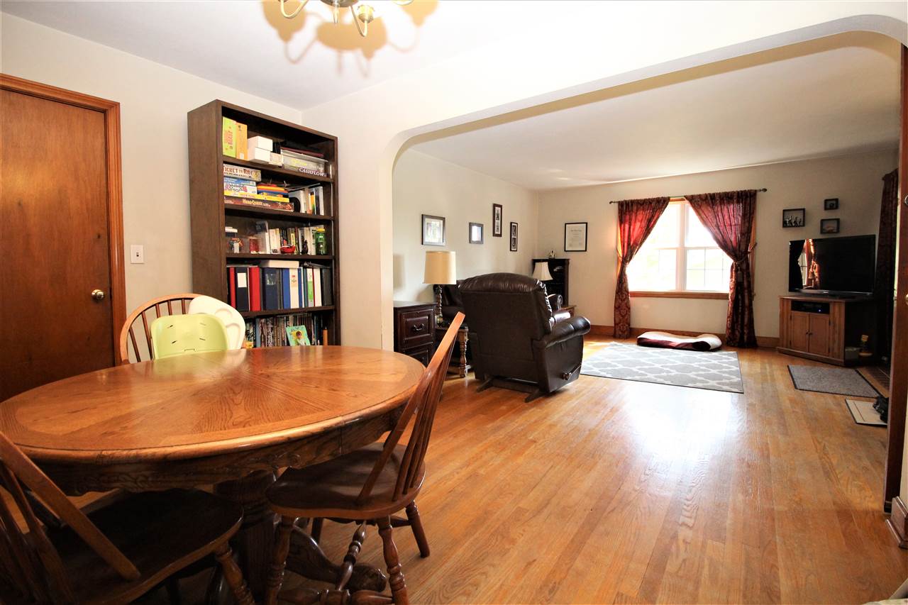 210 Surrey Road Staunton, VA 24401 - Photo 5 of 8 Gallery Image 5