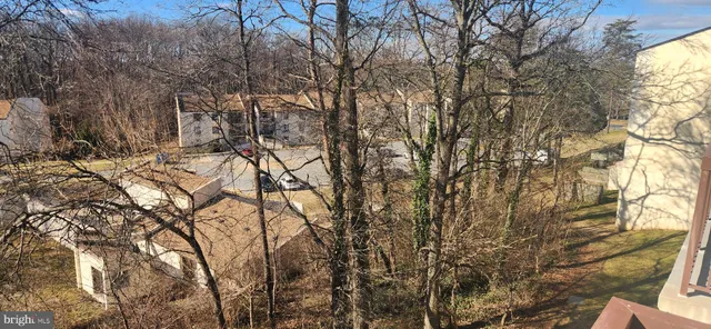 $140,000 | 10133 Prince Place, Unit 402, Upper Marlboro, MD 20774