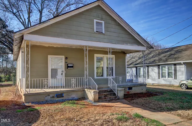 $190,000 | 909 East Morehead Street, Burlington, NC 27215