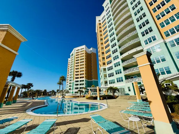 $2,070,000 | 7505 Thomas Drive, Unit PH 121G, Panama City Beach, FL 32408
