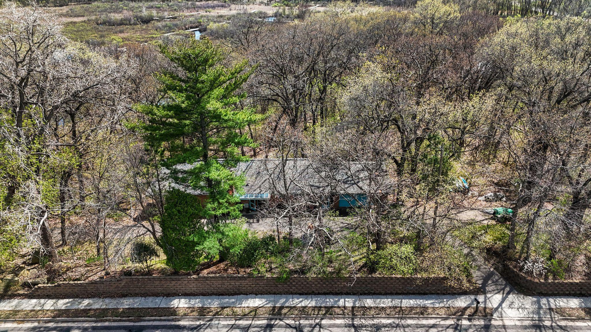 556 County Rd C West Roseville, MN 55113 - Photo 2 of 30