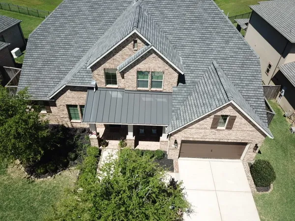 $799,999 | 4906 Tres Lagos Drive, Spring, TX 77389