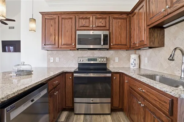 $325,000 | 209 Moss Road, Fairmount, GA 30139