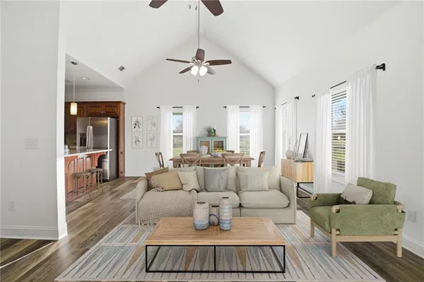 $325,000 | 209 Moss Road, Fairmount, GA 30139