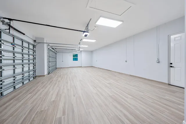 $13,000 | 18211 Southeast Old Trail Drive West, Jupiter, FL 33478