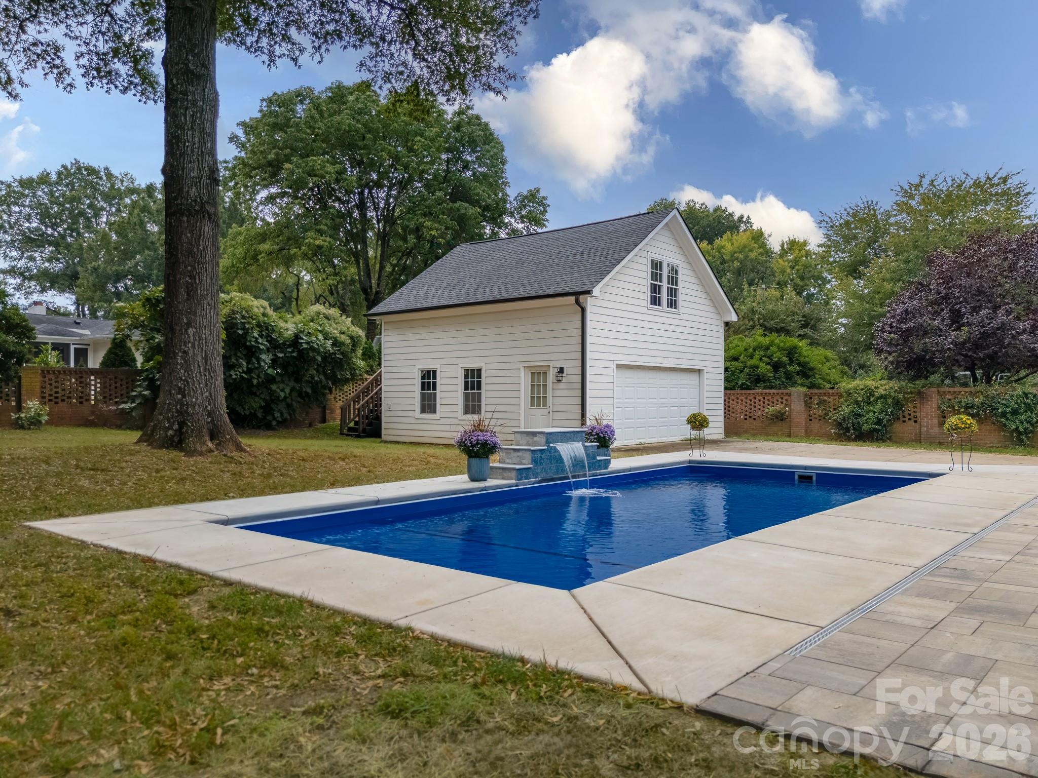 1121 South Wendover Road Charlotte, NC 28211 - Photo 44 of 48 a view of outdoor space yard swimming pool and porch