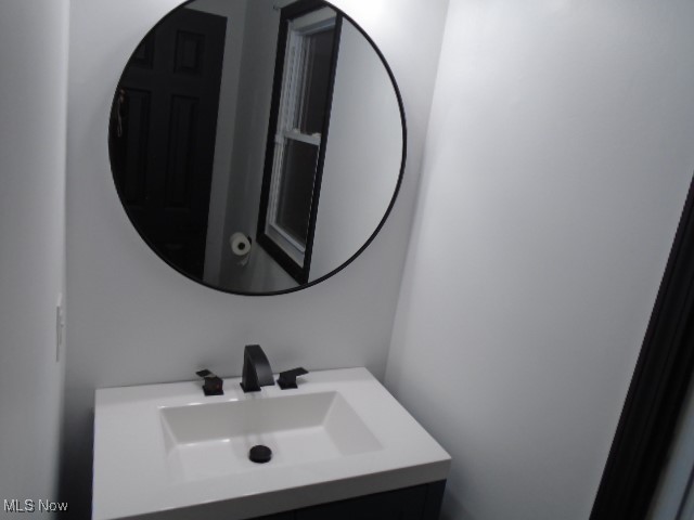 10971 Auburn Road Chardon, OH 44024 - Photo 16 of 40 Bathroom with vanity