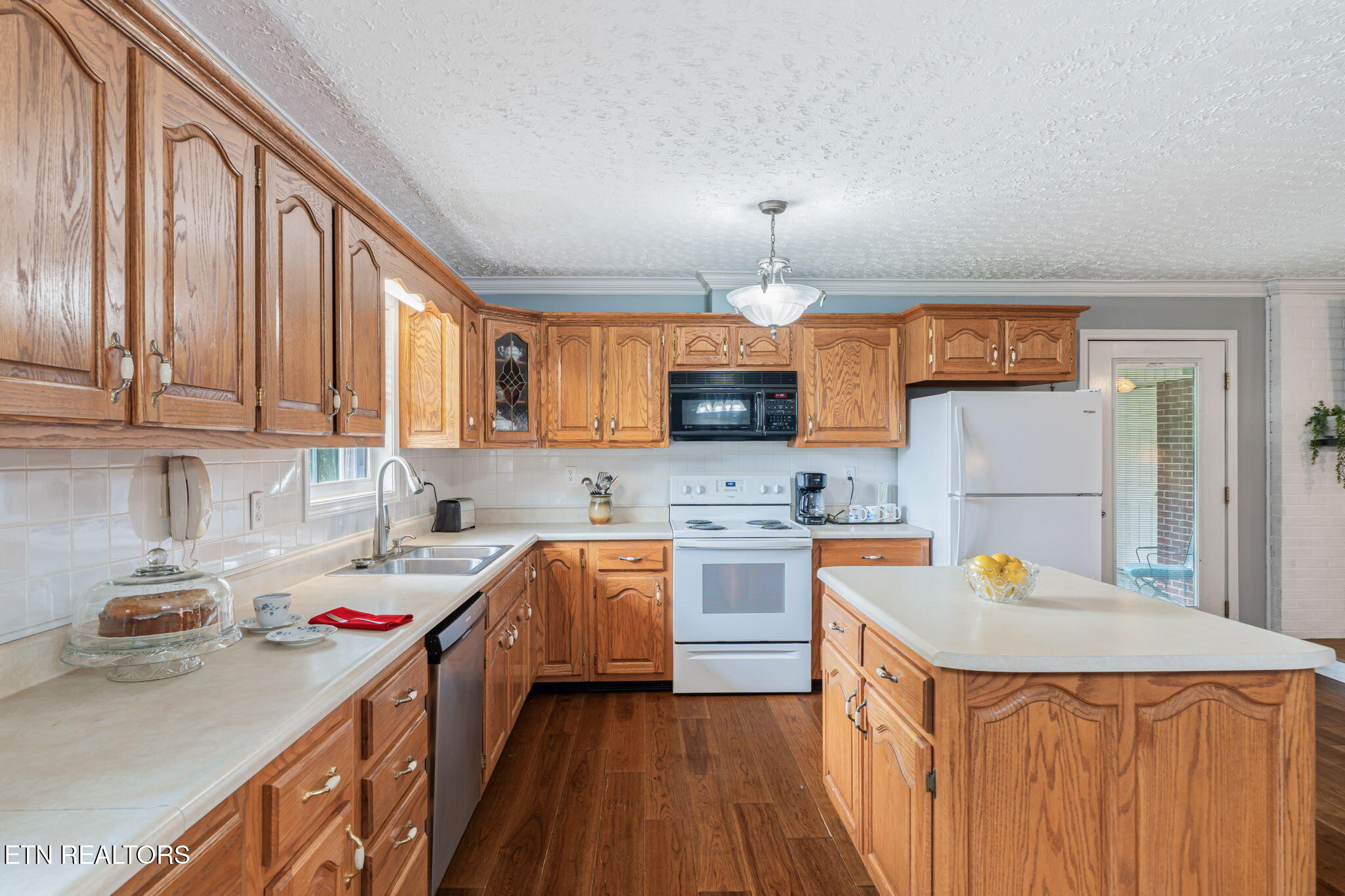 9402 Johnson Road Strawberry Plains, TN 37871 - Photo 12 of 60 13-web-or-mls-9402 Johnson Road-19