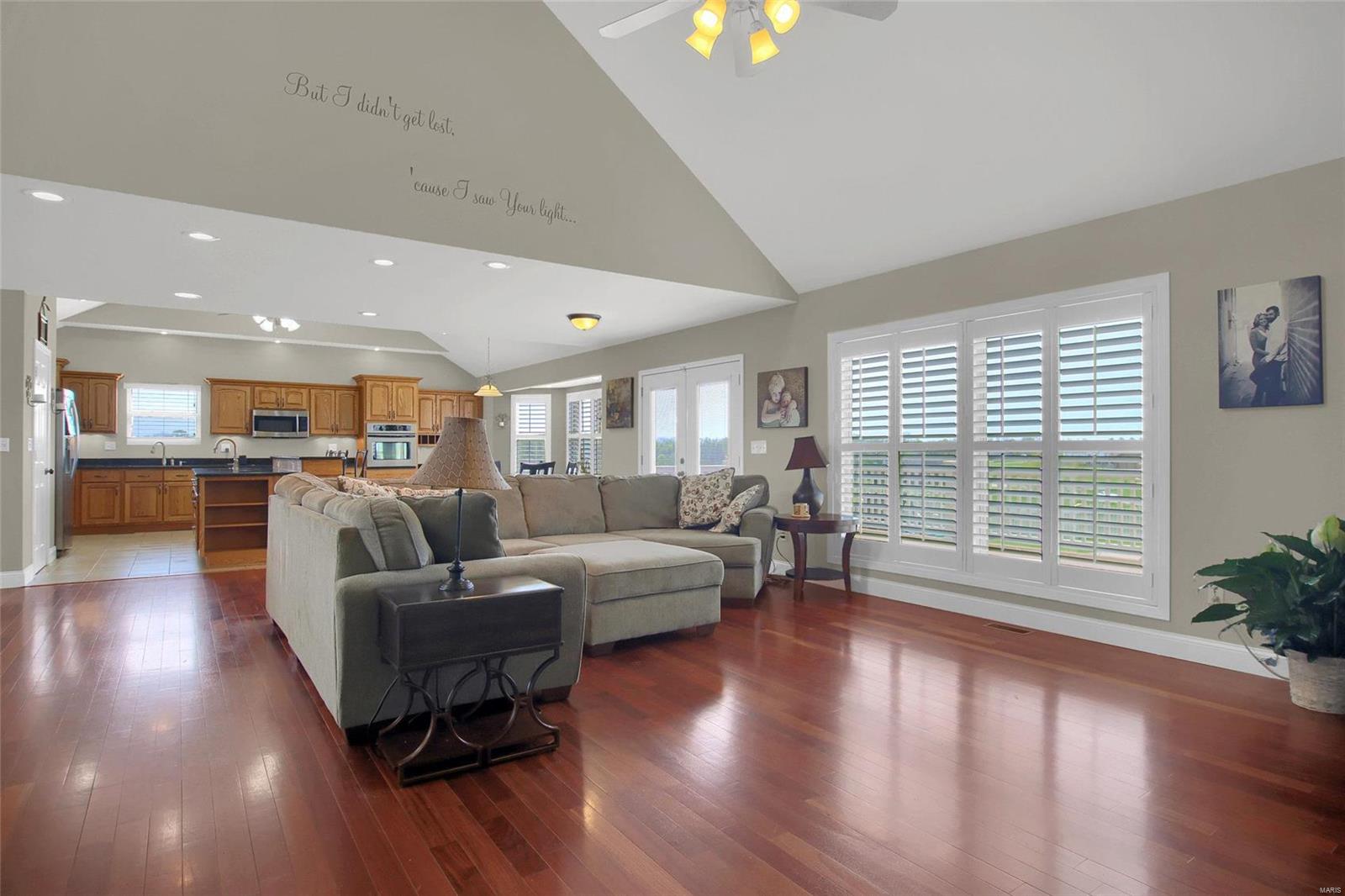 5604 Moro Road Moro, IL 62067 - Photo 5 of 42