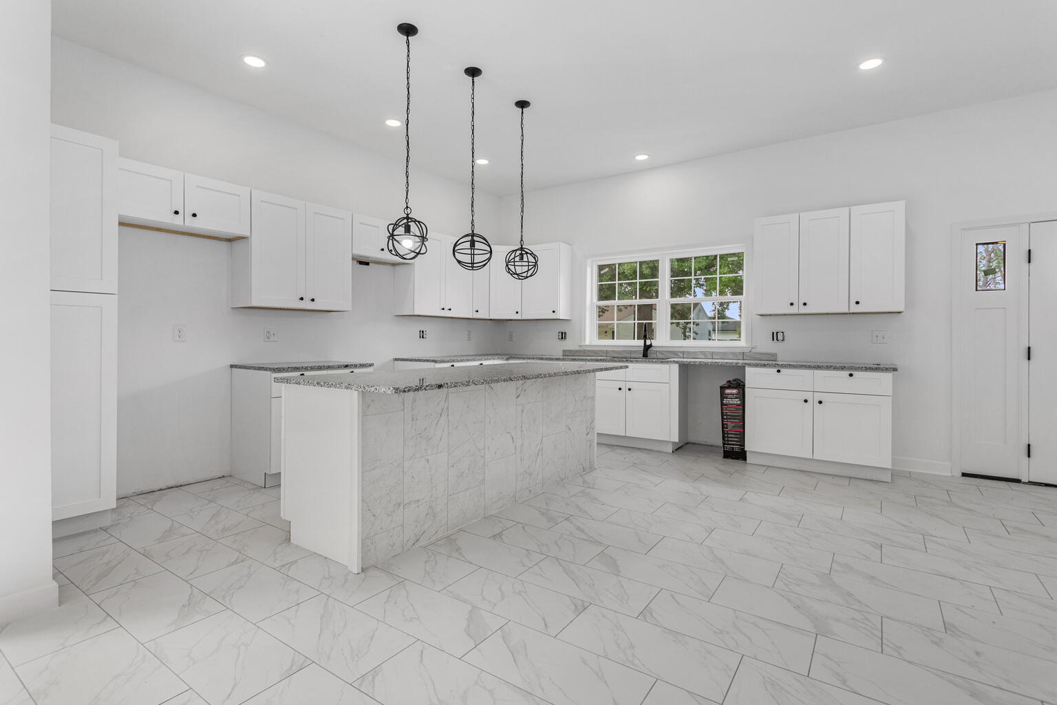 409 East Buckner Street Tuscola, IL 61953 - Photo 15 of 34