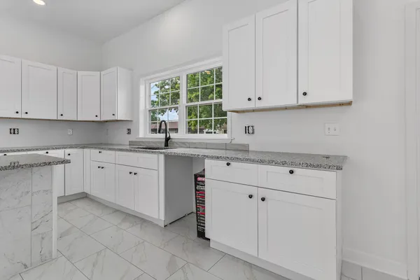 $249,999 | 409 East Buckner Street, Tuscola, IL 61953