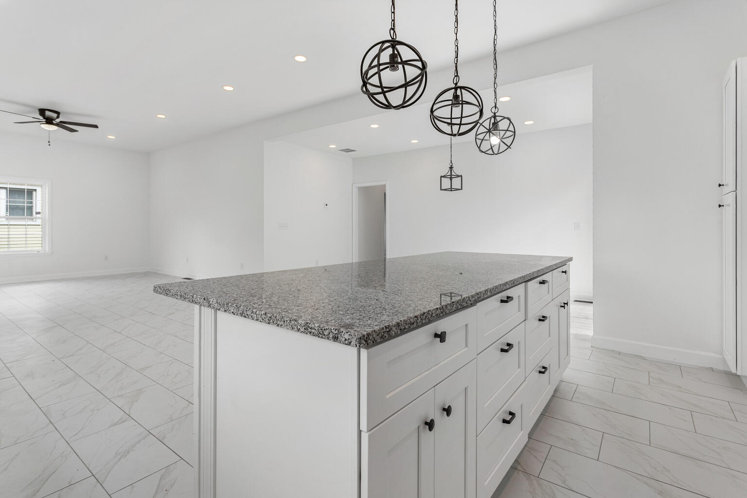 409 East Buckner Street Tuscola, IL 61953 - Photo 18 of 34