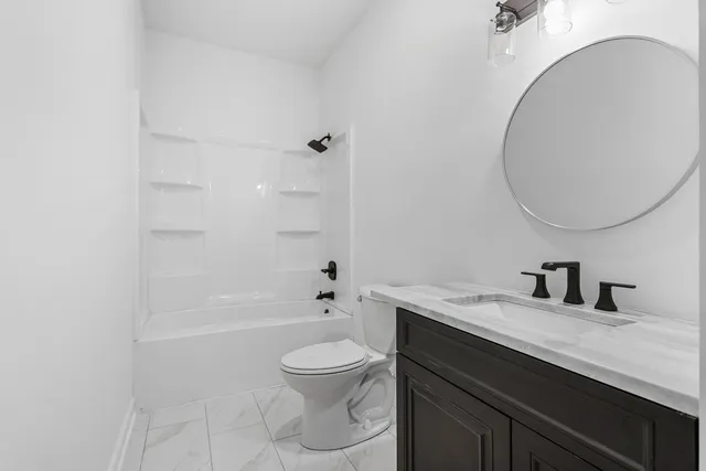 $249,999 | 409 East Buckner Street, Tuscola, IL 61953