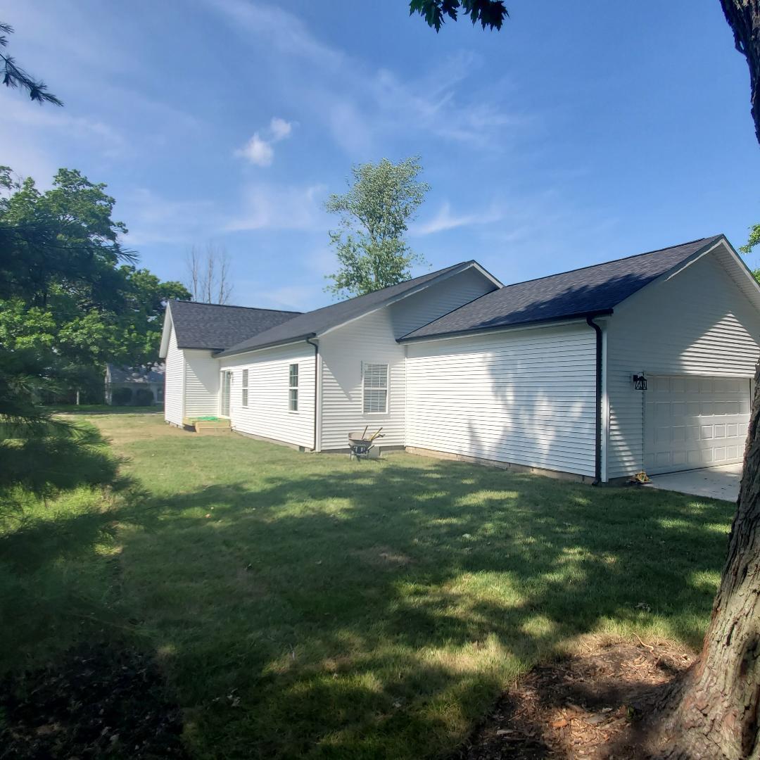 409 East Buckner Street Tuscola, IL 61953 - Photo 8 of 34