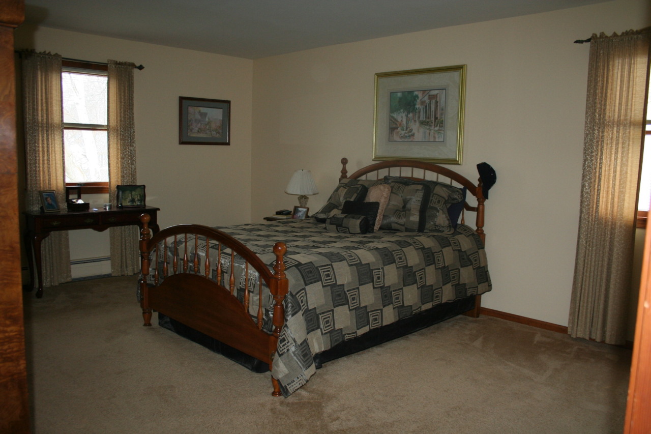 105 Winesap Road Pittsfield, MA 01201 - Photo 20 of 24 Master Bedroom