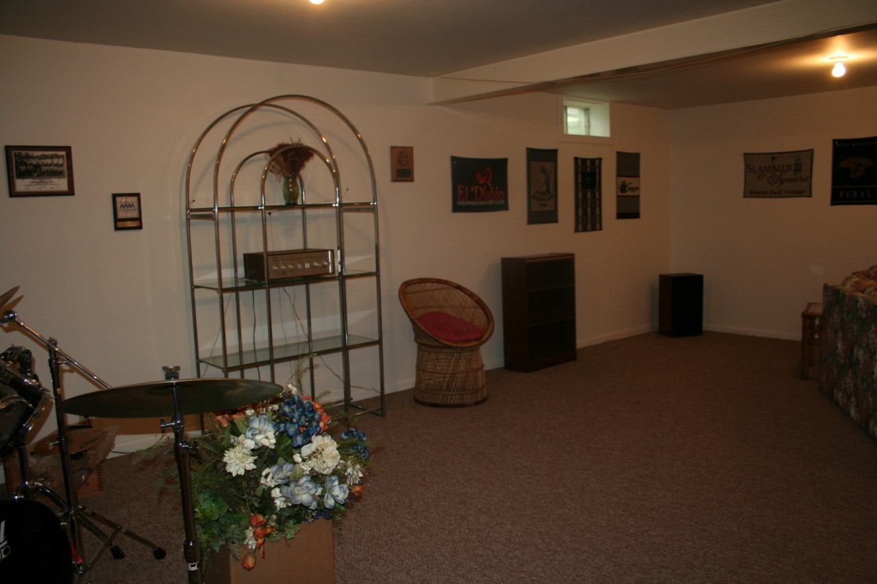105 Winesap Road Pittsfield, MA 01201 - Photo 23 of 24 Finished Basement