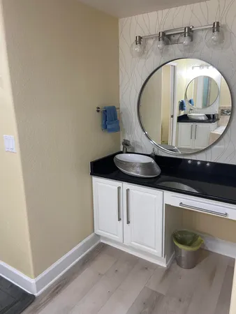 a close view of sink and tap