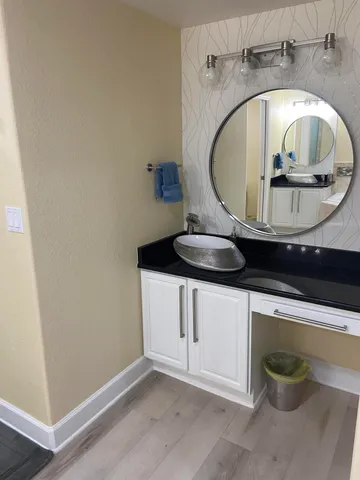 a close view of sink and tap