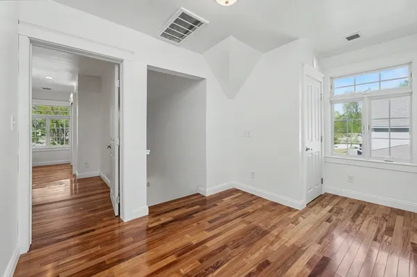 $700,000 | 250 Chelmsford Street, Chelmsford, MA 01824