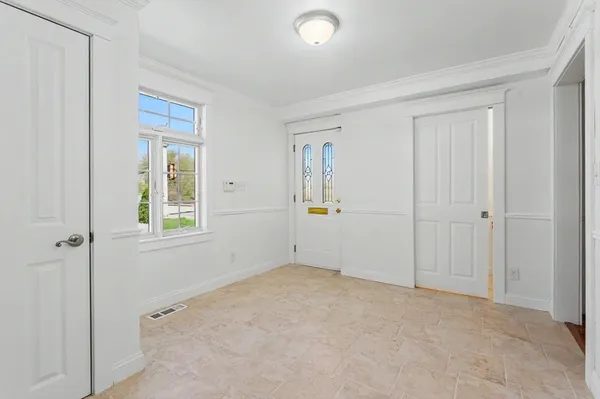 $700,000 | 250 Chelmsford Street, Chelmsford, MA 01824