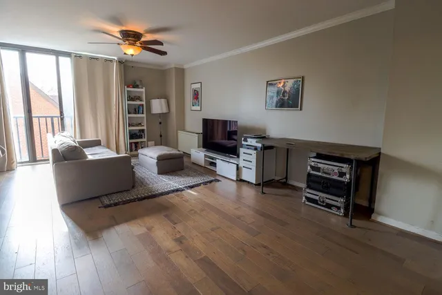 $179,900 | 4242 East-West Highway, Unit 417, Chevy Chase, MD 20815