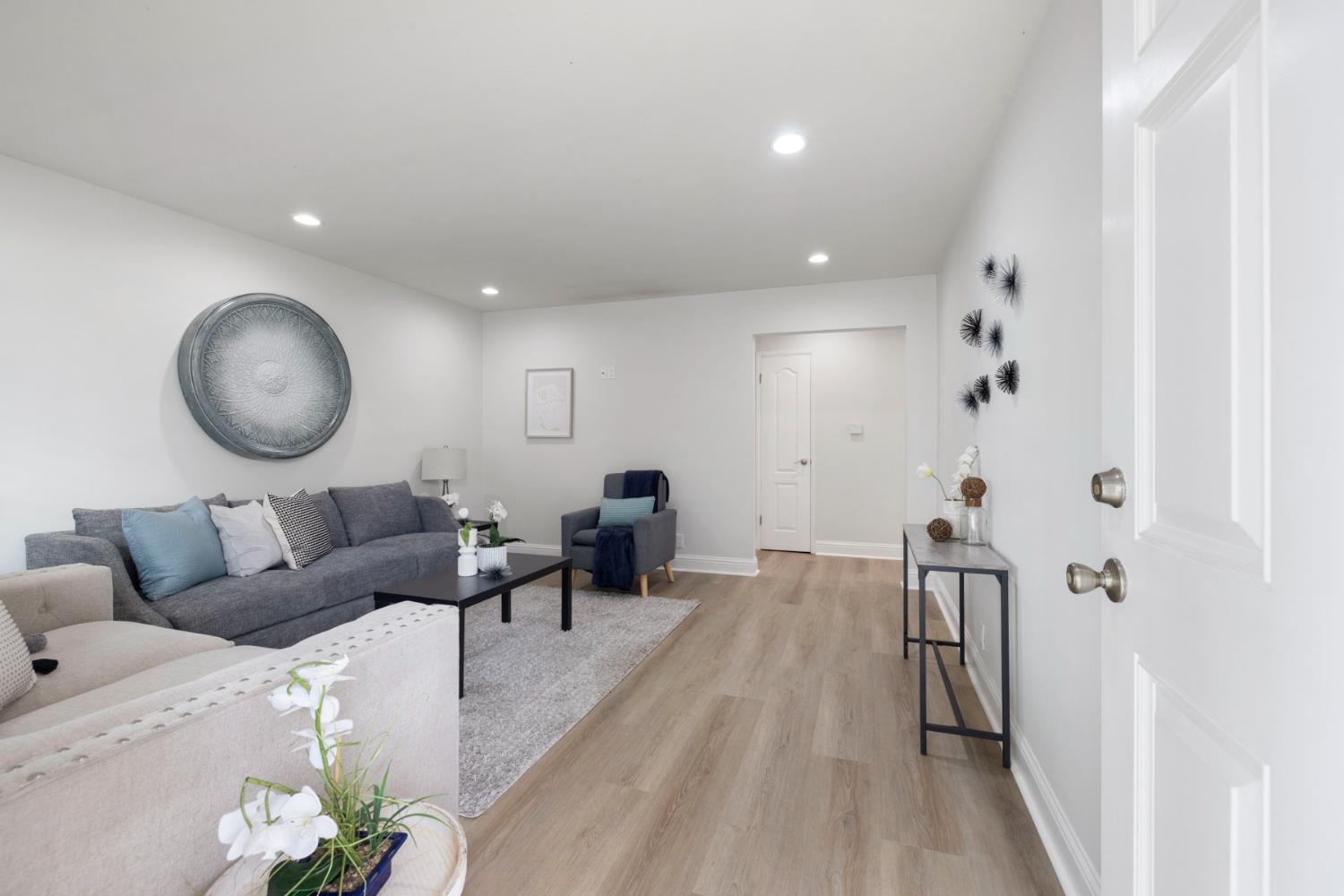 23868 Fairlands Road Hayward, CA 94541 - Photo 13 of 39