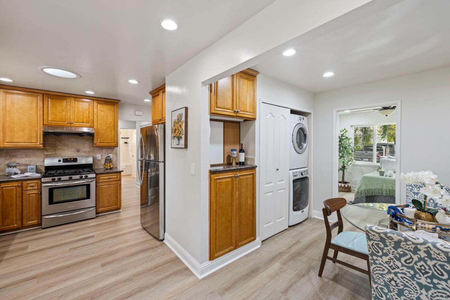 23868 Fairlands Road Hayward, CA 94541 - Photo 19 of 39