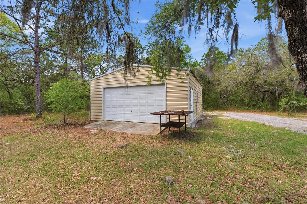 18805 Kelly Road Spring Hill, FL 34610 - Photo 36 of 68 Gallery Image 36