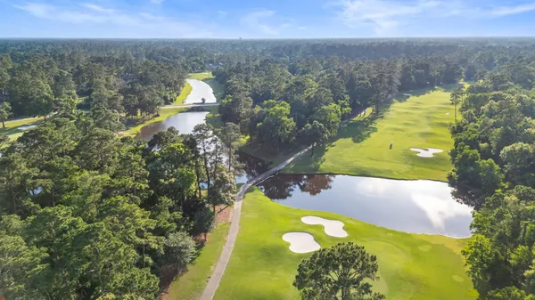 $1,395,000 | 6 Red Sable Point, The Woodlands, TX 77380