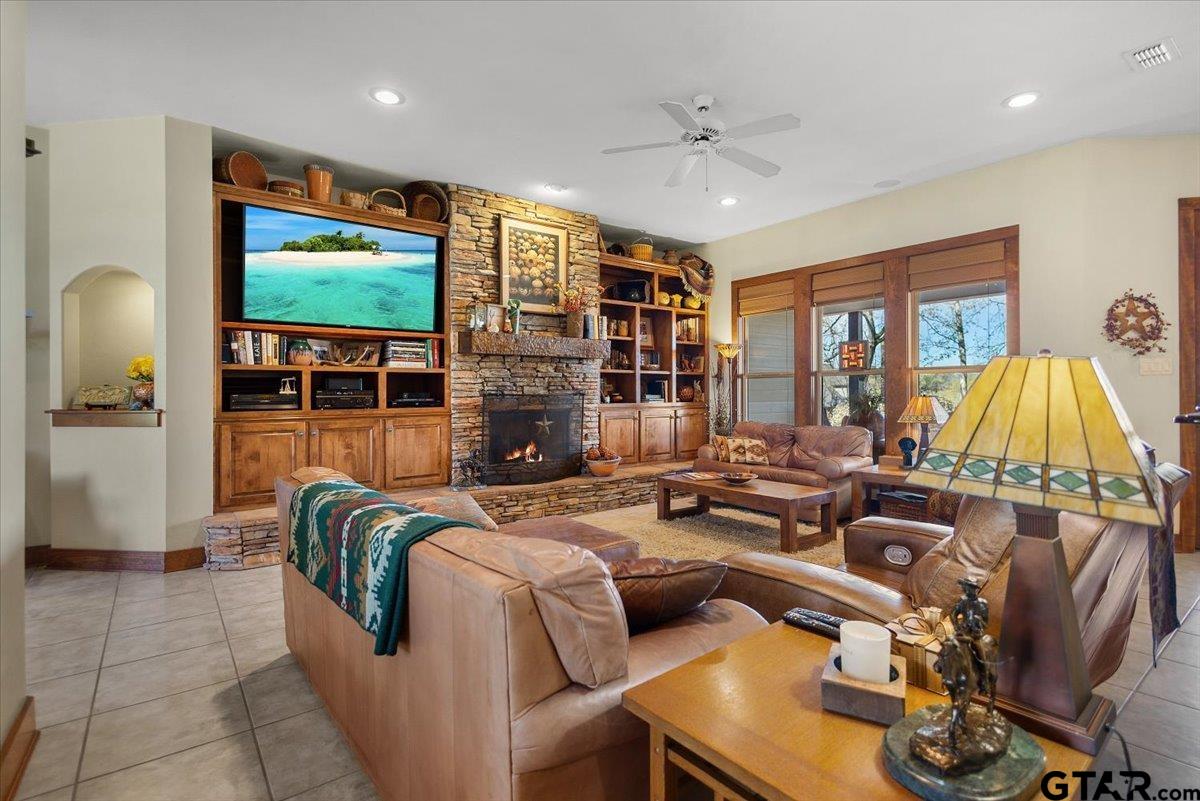 24050 Red Azalea Lindale, TX 75771 - Photo 7 of 48