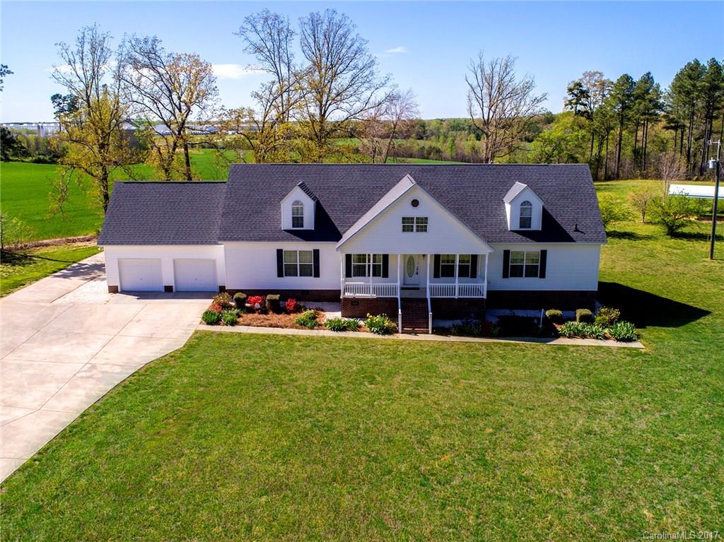 247 Brock Road Pageland, SC 29728 - Photo 2 of 24 Gallery Image 2