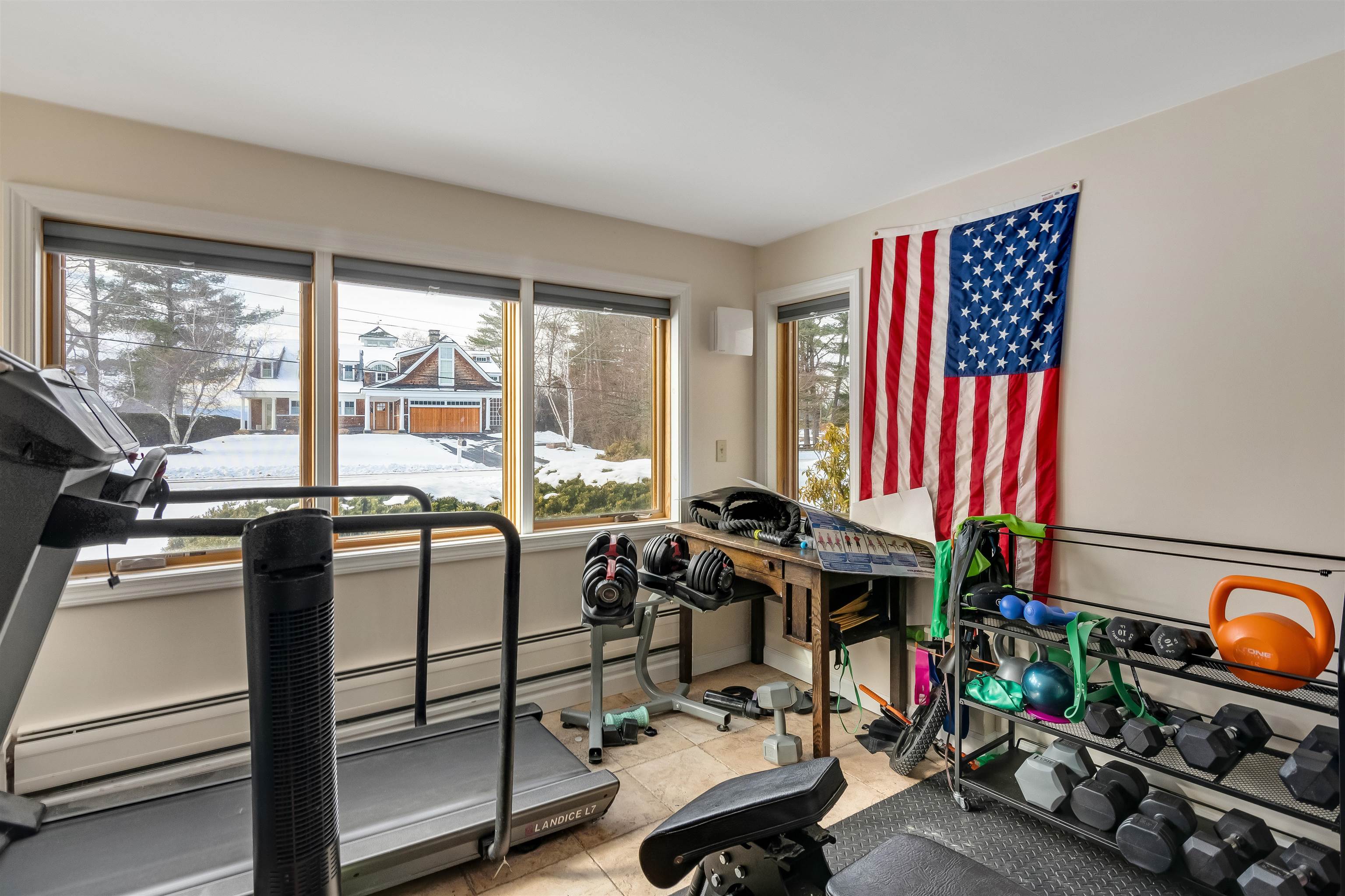 104 South Cove Road Burlington, VT 05401 - Photo 3 of 40 Gallery Image 3