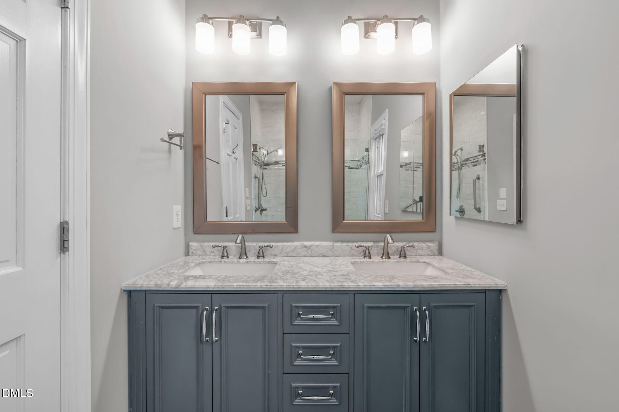 2204 Ridgefield Drive Chapel Hill, NC 27517 - Photo 29 of 41 A-31