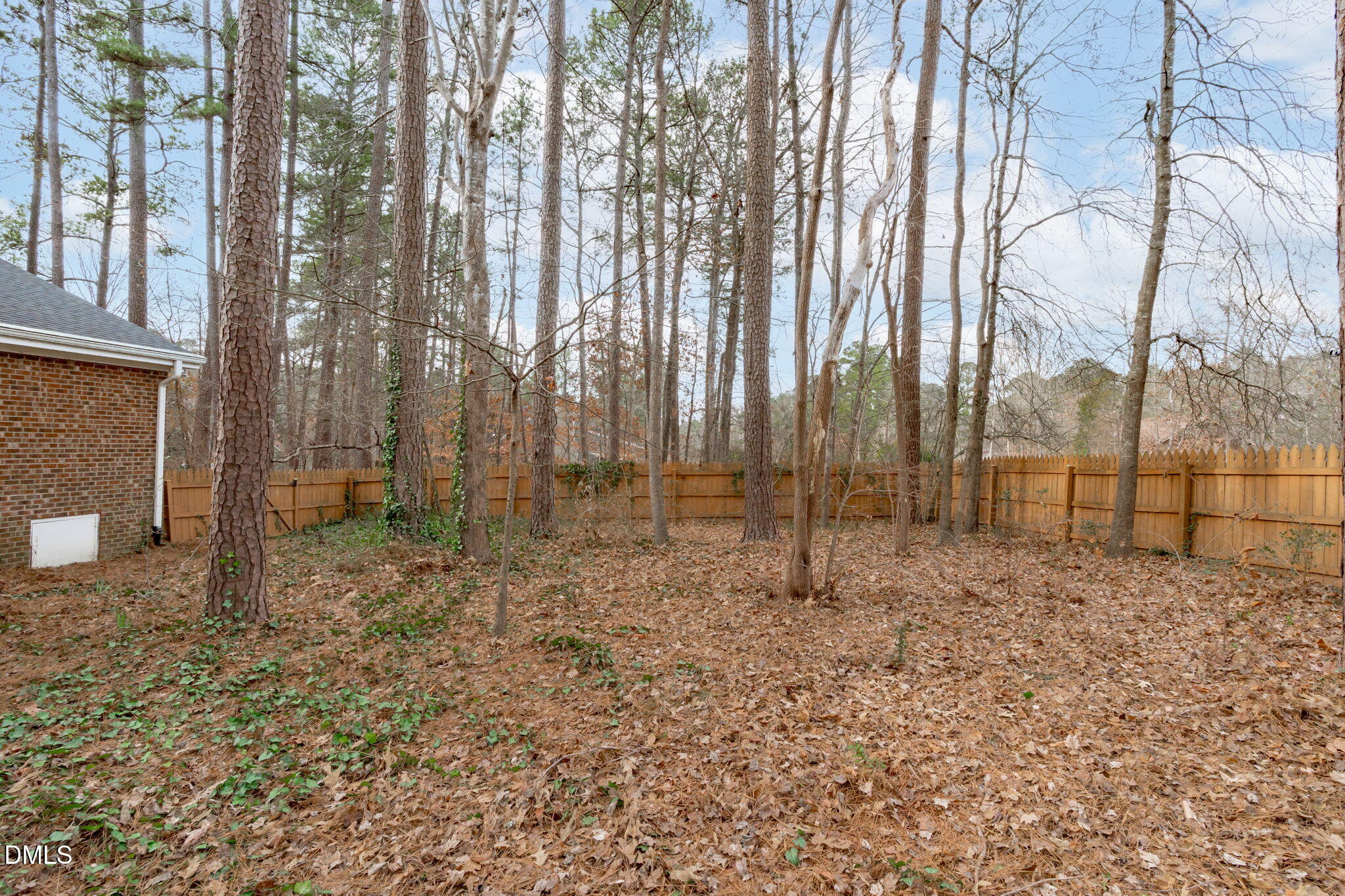 2204 Ridgefield Drive Chapel Hill, NC 27517 - Photo 37 of 41 B-6