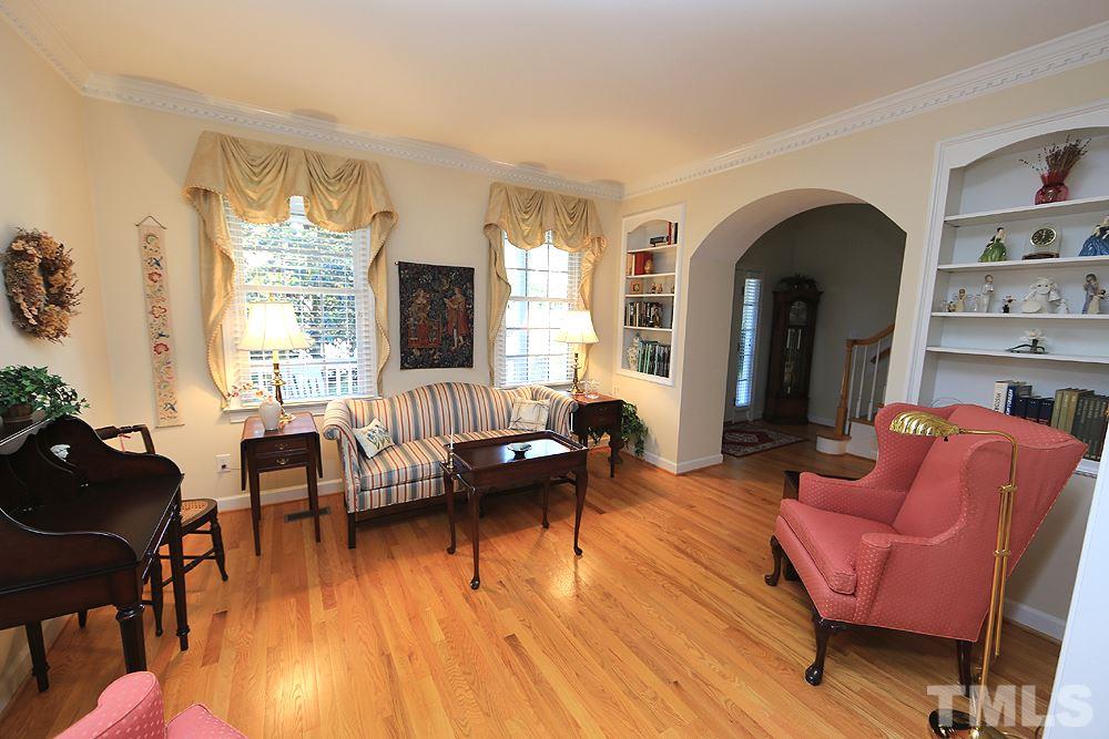 2516 Wertherson Lane Raleigh, NC 27613 - Photo 6 of 25 Built in bookshelves