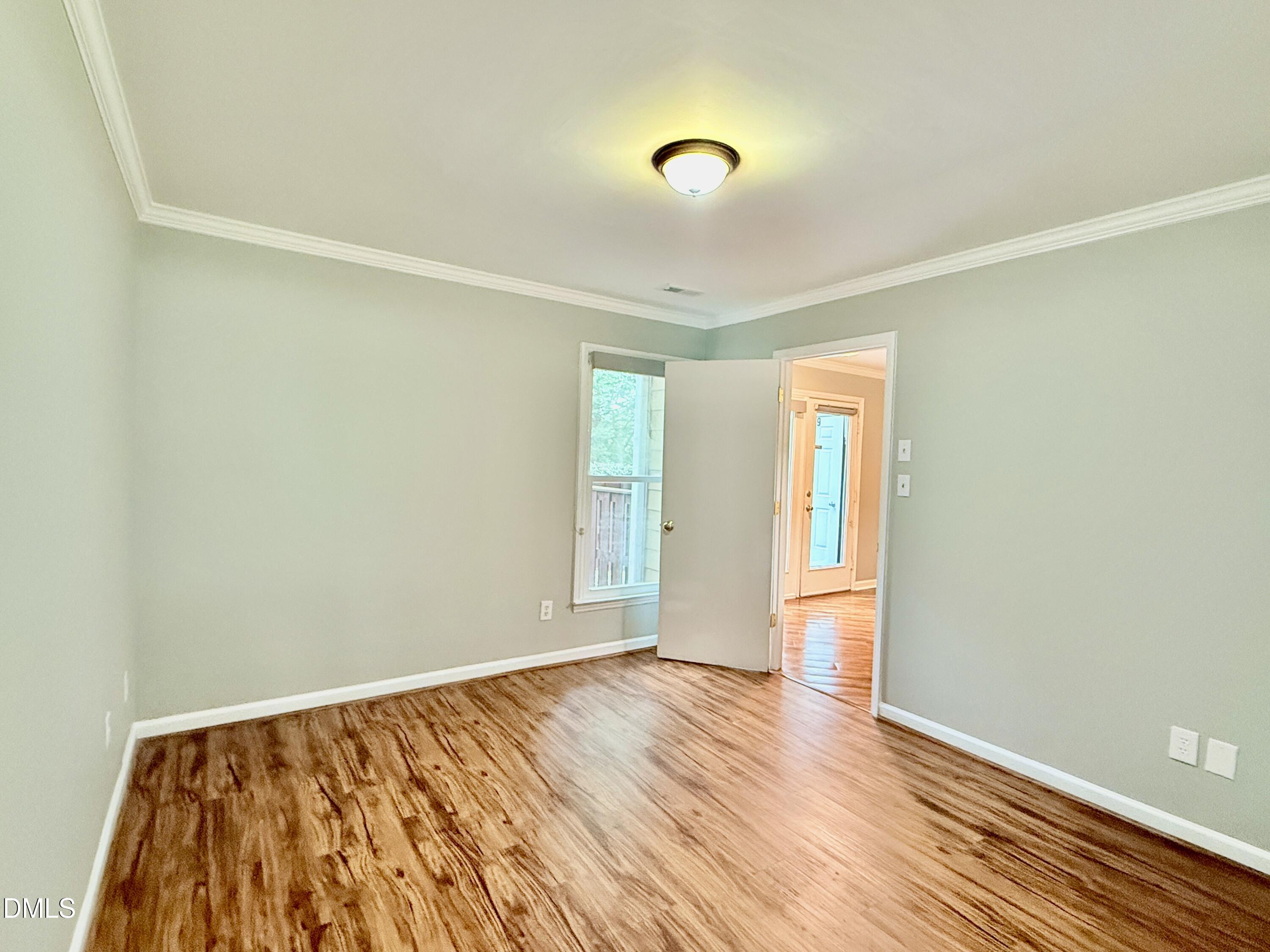 3619 Mill Run Raleigh, NC 27612 - Photo 14 of 23