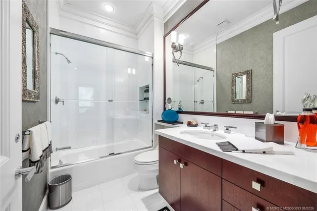 $24,500,000 | 3066 Southeast Dune Drive, Stuart, FL 34996