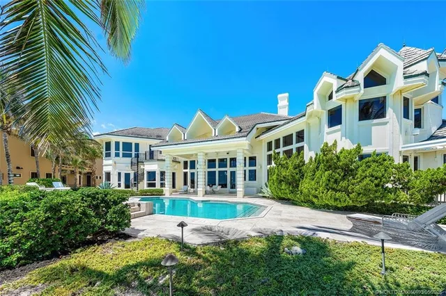 $24,500,000 | 3066 Southeast Dune Drive, Stuart, FL 34996