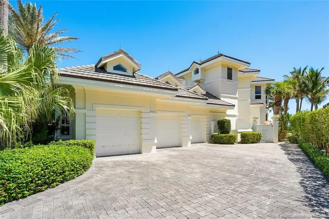 $24,500,000 | 3066 Southeast Dune Drive, Stuart, FL 34996