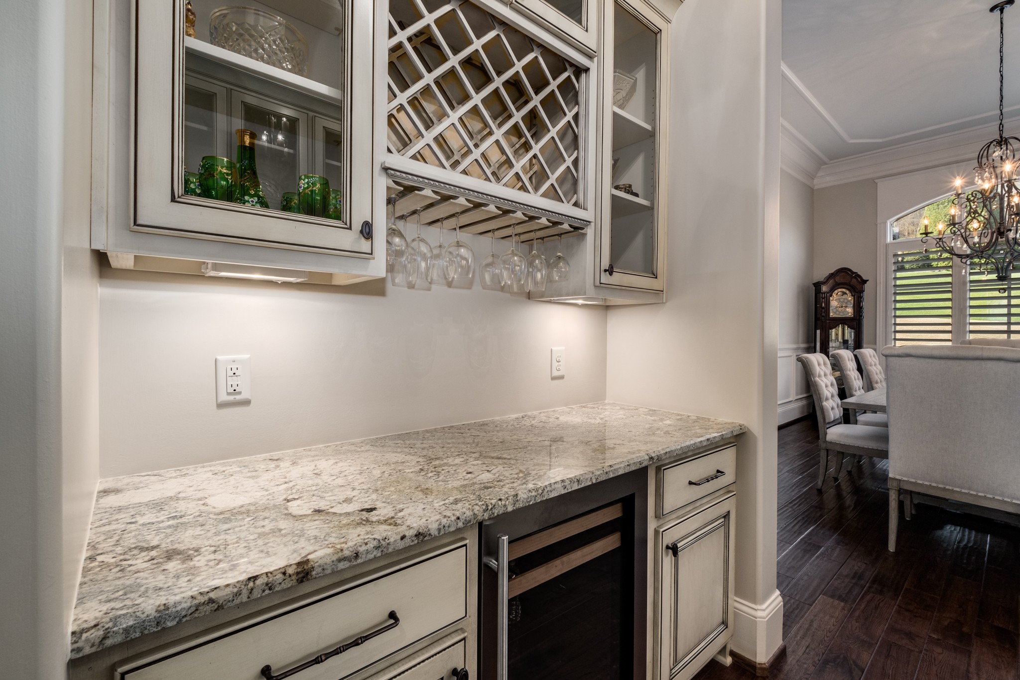 505 Legends Ridge Court Franklin, TN 37069 - Photo 12 of 70 a kitchen with a stove and a window