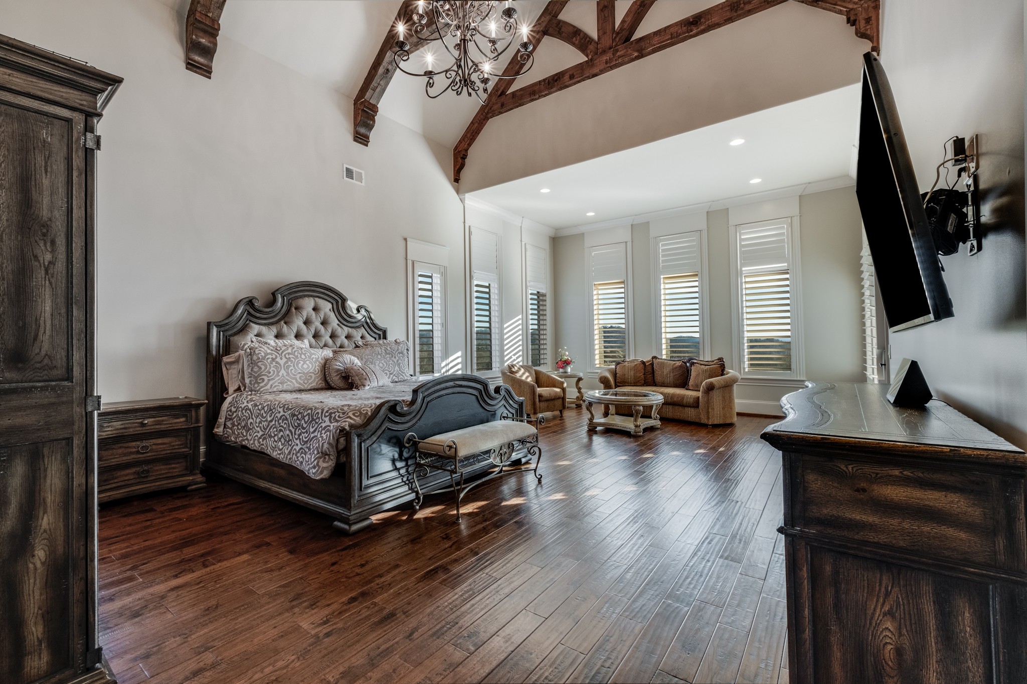 505 Legends Ridge Court Franklin, TN 37069 - Photo 25 of 70 a living room with furniture and a flat screen tv