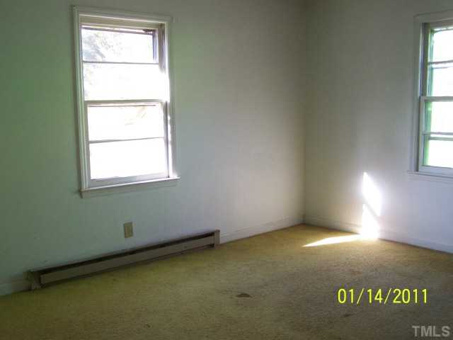 7704 Cornwall Road Oxford, NC 27565 - Photo 8 of 11 Gallery Image 8