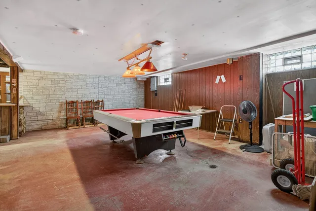 $175,000 | 12620 Irving Avenue, Blue Island, IL 60406