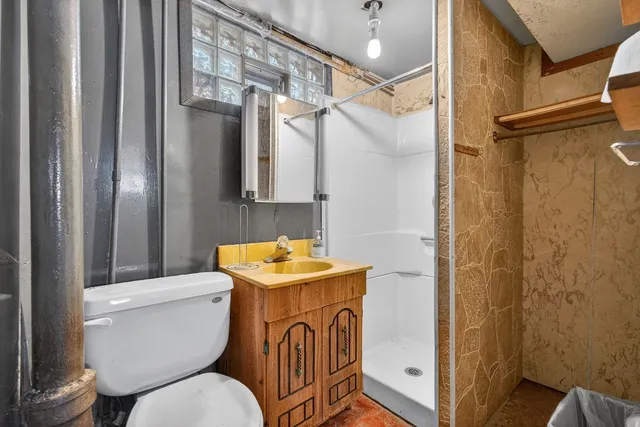 $175,000 | 12620 Irving Avenue, Blue Island, IL 60406