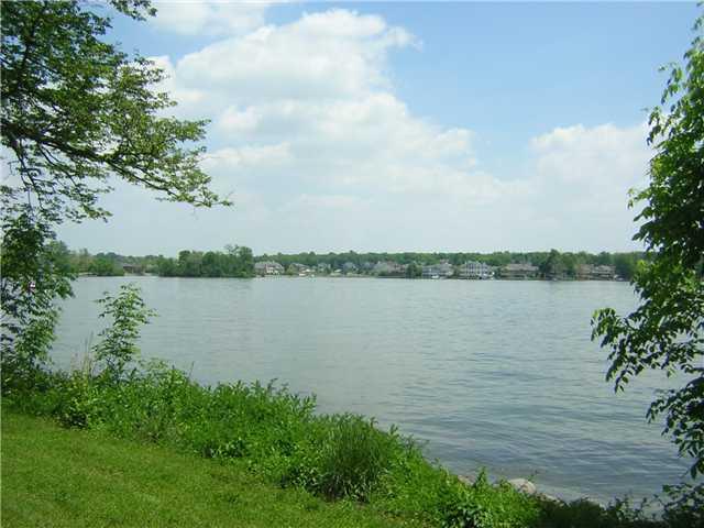 11690 Fall Creek Road Fishers, IN 46037 - Photo 3 of 24 Gallery Image 3
