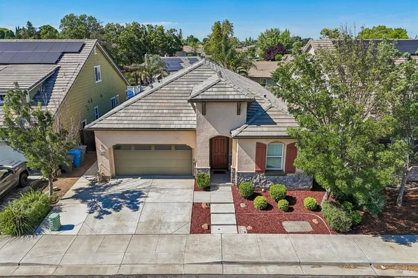 $630,000 | 440 Heritage Lane, Dixon, CA 95620