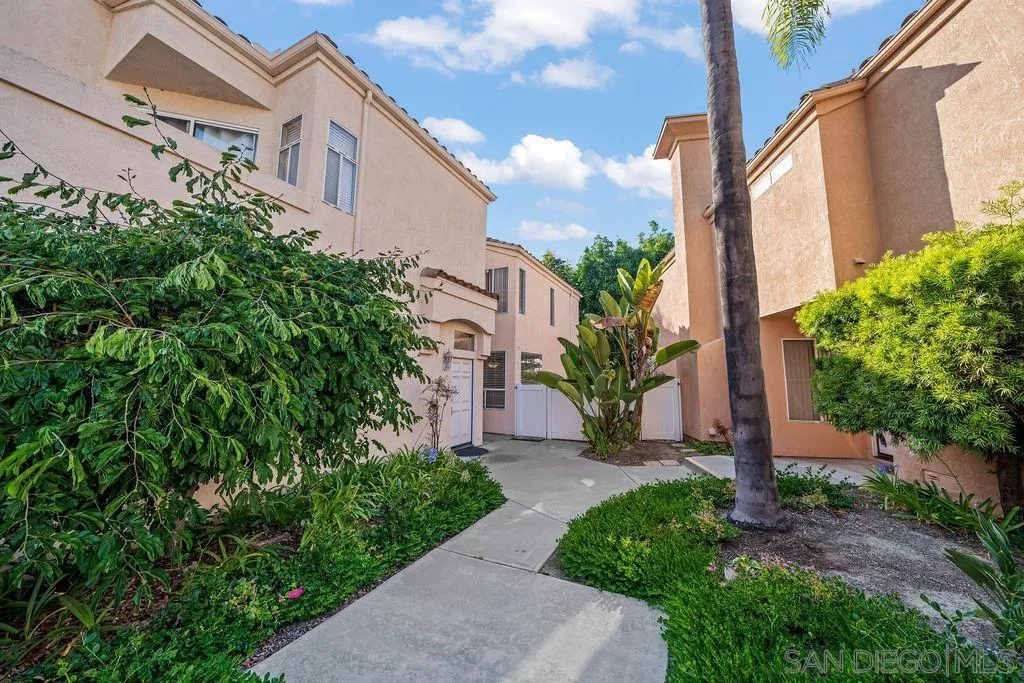 1386 Serena Circle, Unit 2 Chula Vista, CA 91910 - Photo 37 of 44