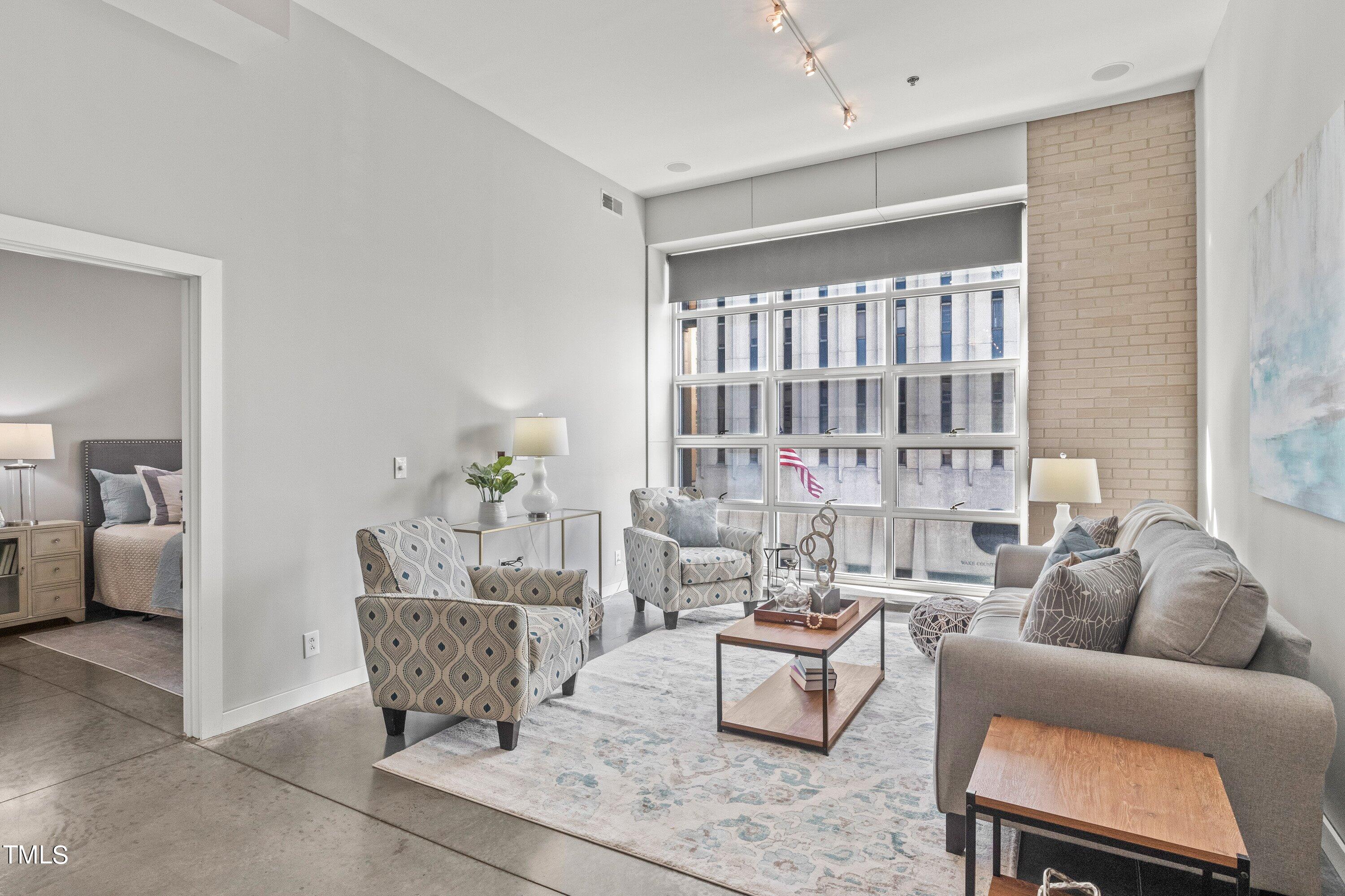 319 Fayetteville Street, Unit 412 Raleigh, NC 27601 - Photo 14 of 36 Light & Bright