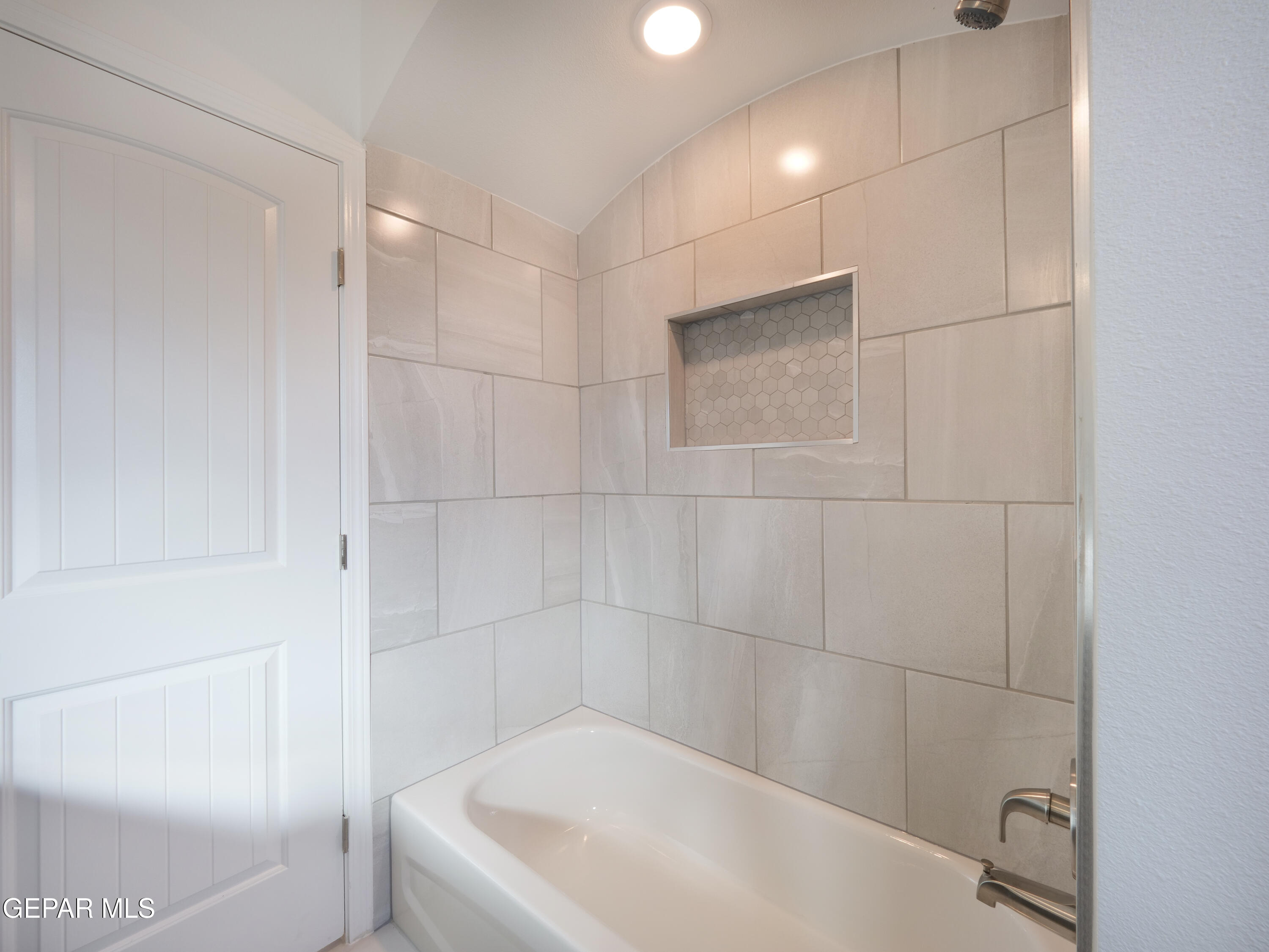 6040 Fall Ridge Santa Teresa, NM 88008 - Photo 12 of 13 913